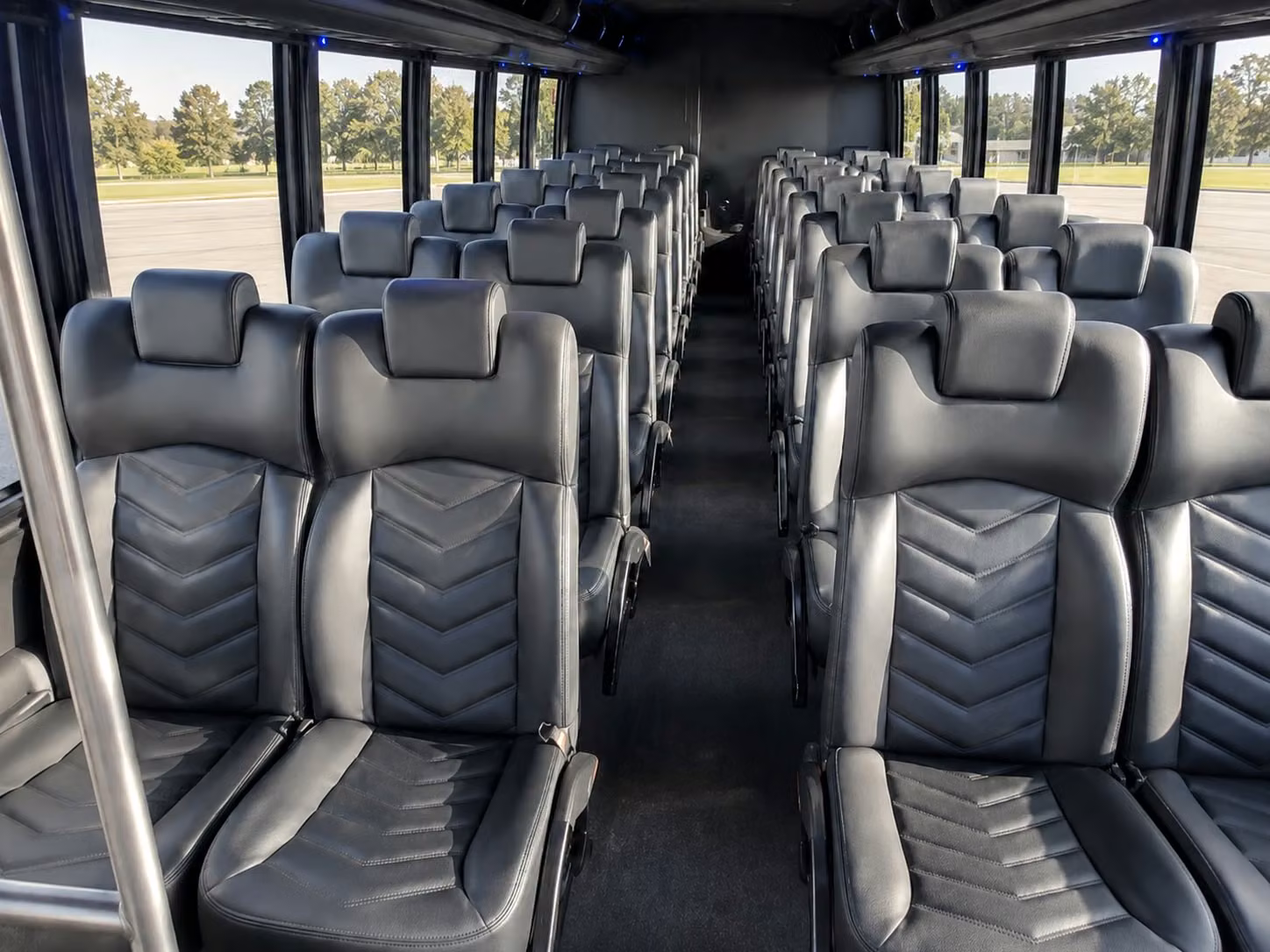 lynchburg 18 passenger minibus rental