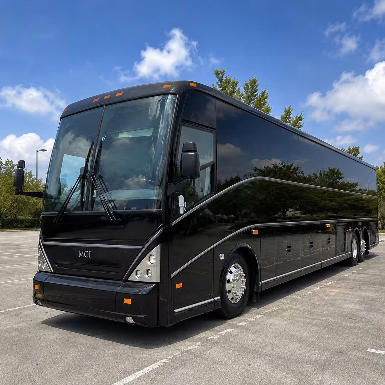 lynchburg wedding shuttle bus rentals that keep your big day on schedule