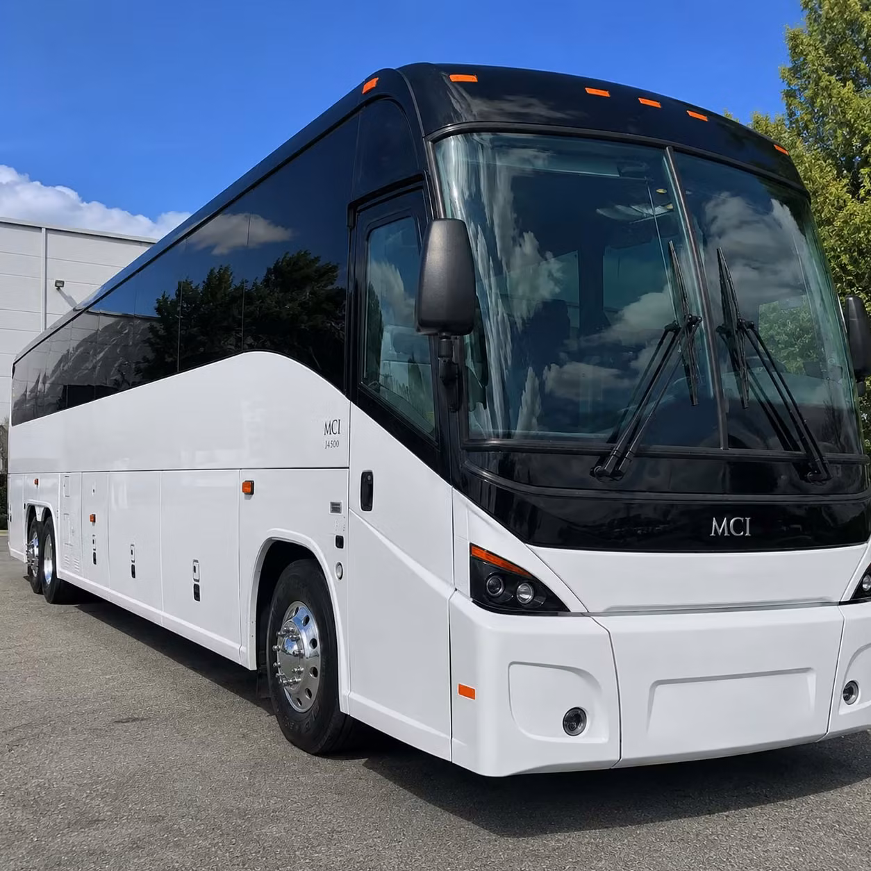 reliable manufacturing and industrial crew transportation in lynchburg