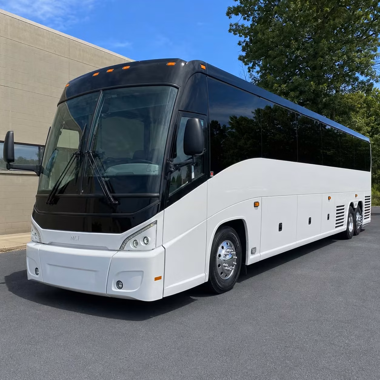 shuttle buses for sunday worship services and weekly church programs in lynchburg